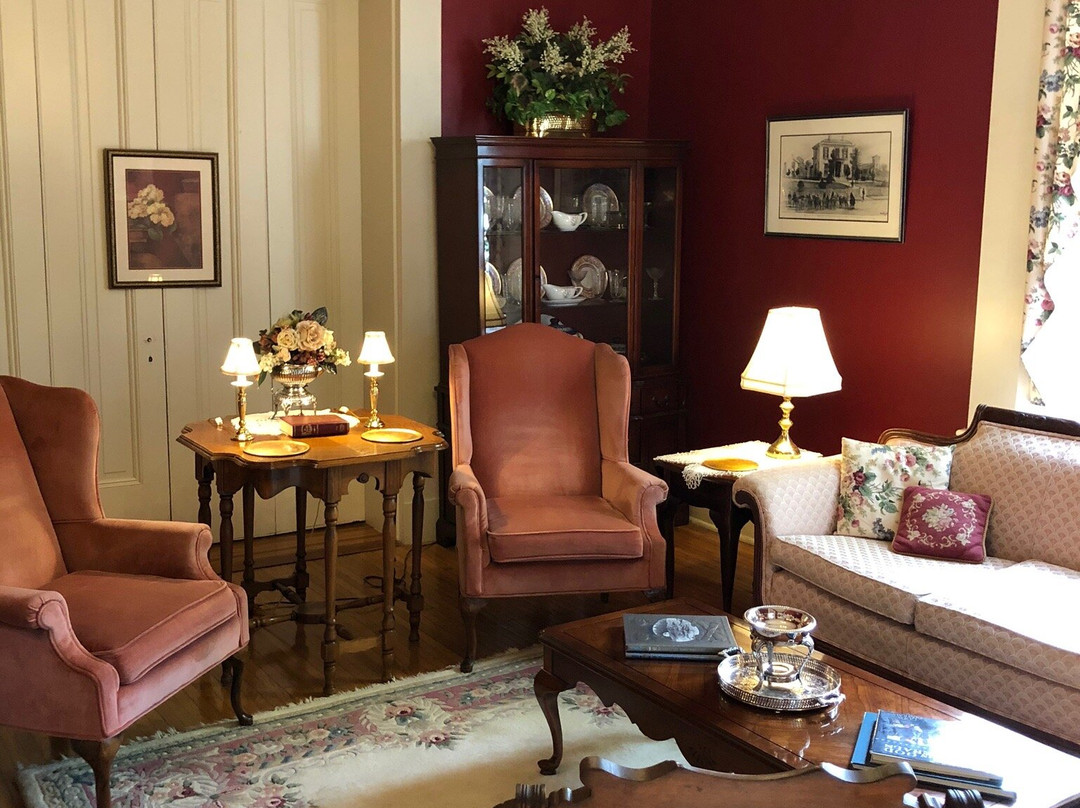 The Carriage House Inn Bed and Breakfast主图