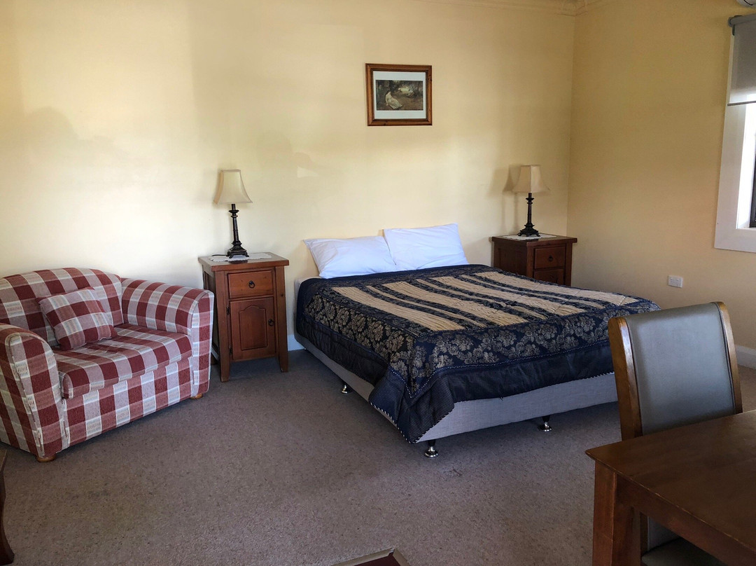 Bourke Bridge Inn主图