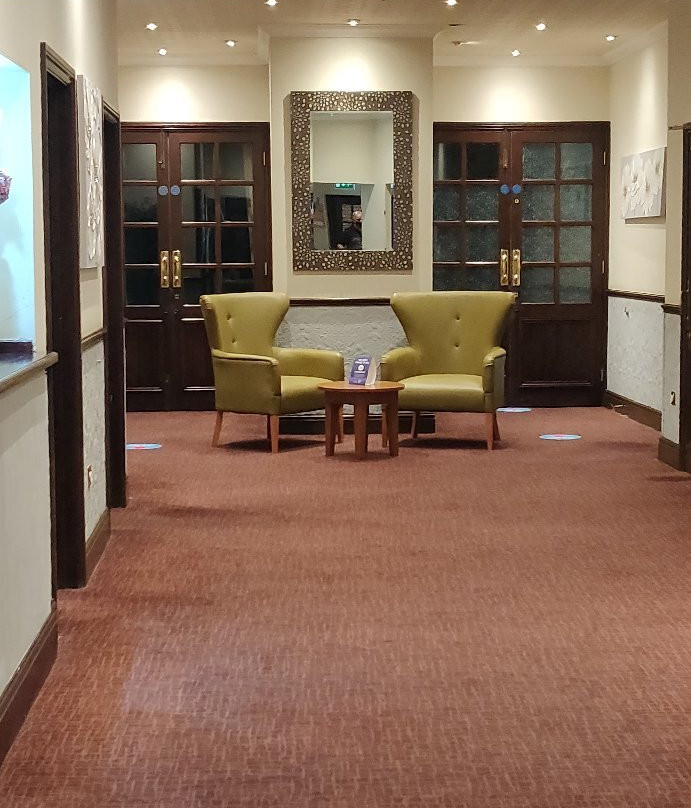 Windmill Farm Hotel主图