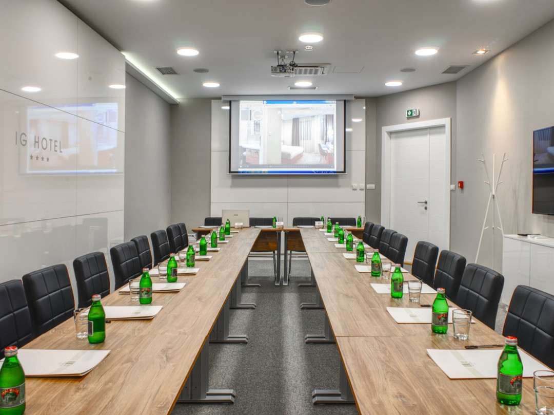 IG Hotel主图