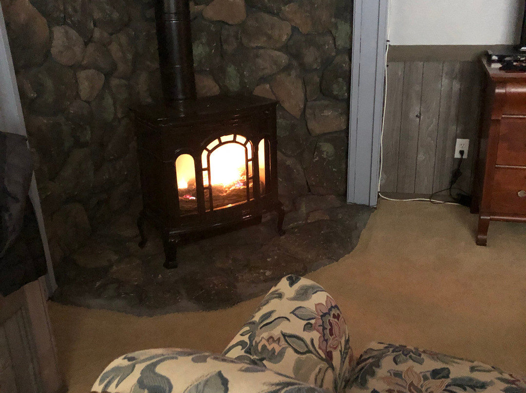 Mine + Farm, The Inn At Guerneville, Ca主图