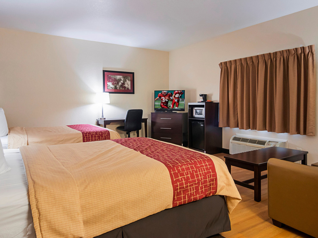 Red Roof Inn & Suites Lake Orion / Auburn Hills主图