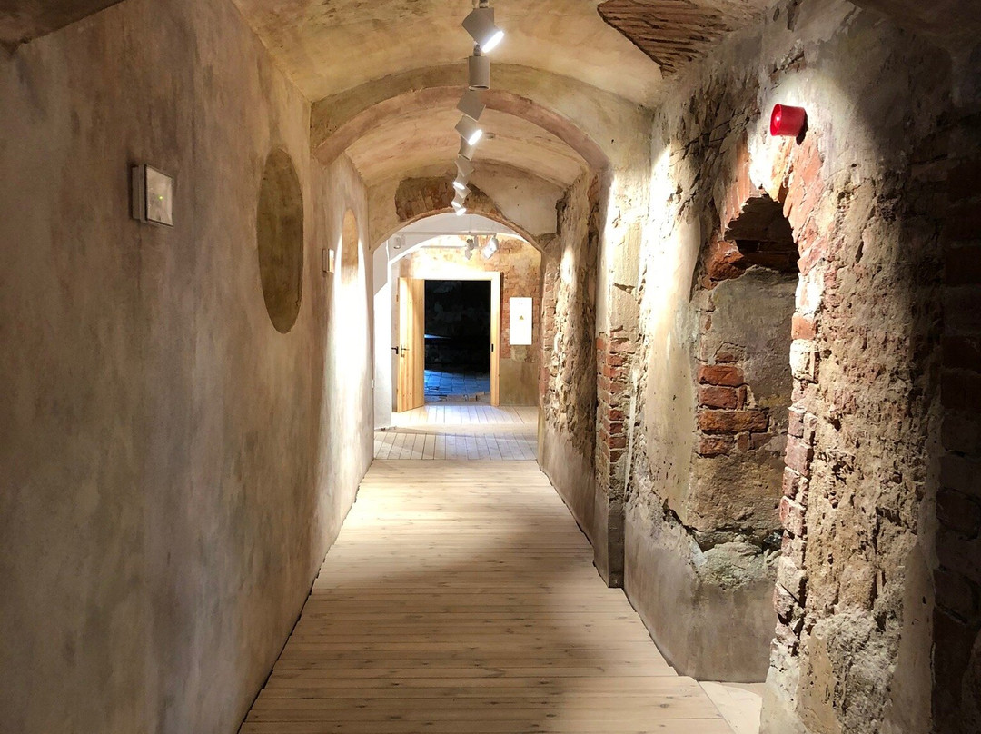 Dundaga Castle景点图片