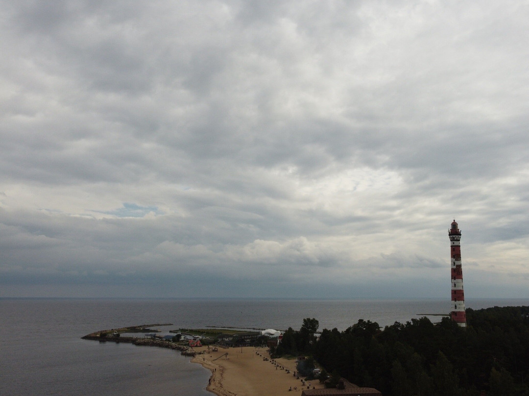Osinovetskiy Lighthouse景点图片