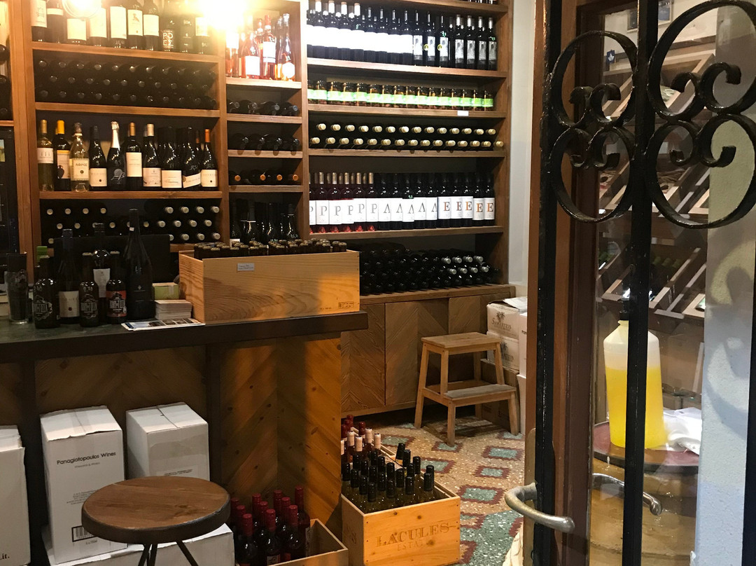 Kiari Wine and Deli-Koroni必去景点