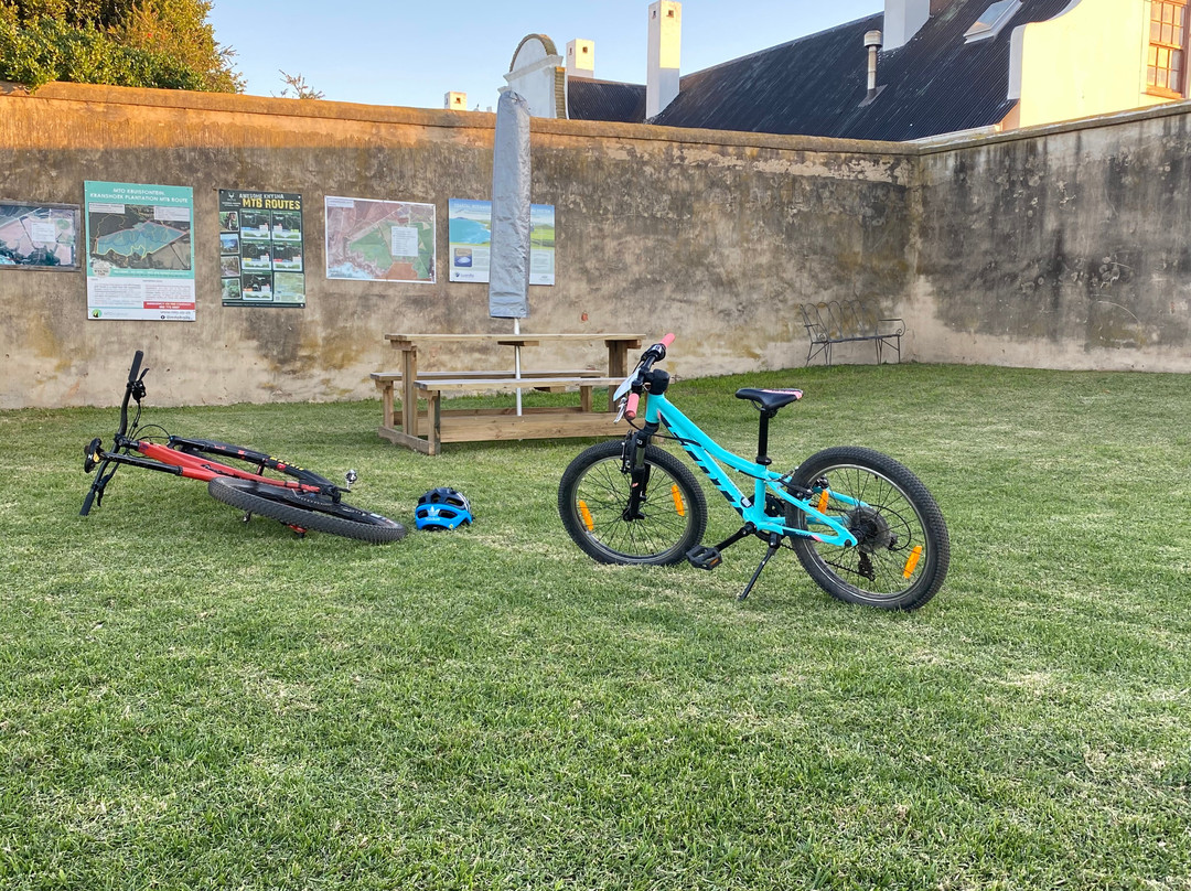 Cairnbrogie-普利登堡湾必去景点