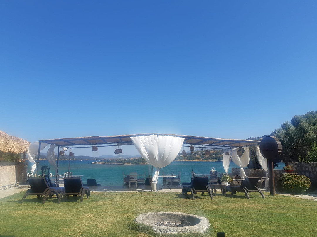 Erythros Boutique Hotel主图