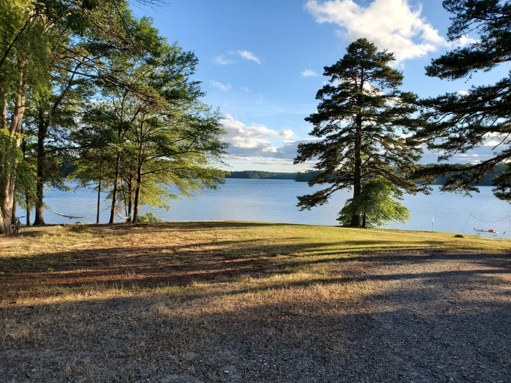 Twin Lakes Park景点图片