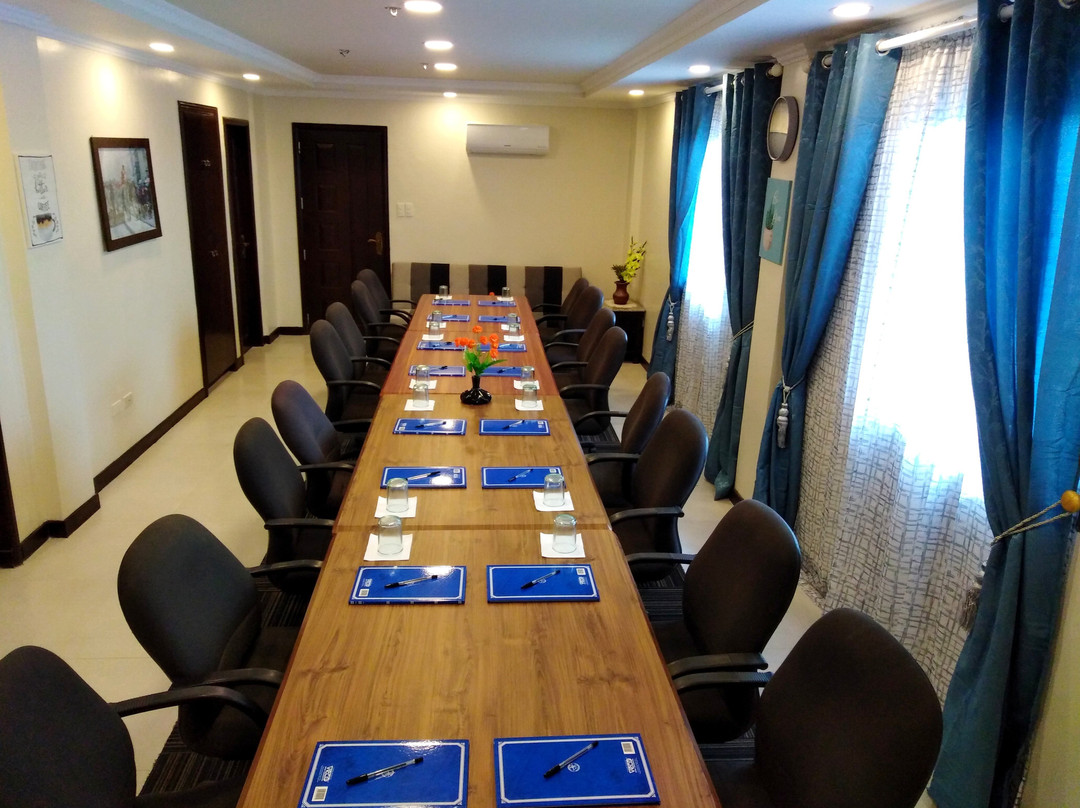 Venezia Suites Hotel Iloilo主图