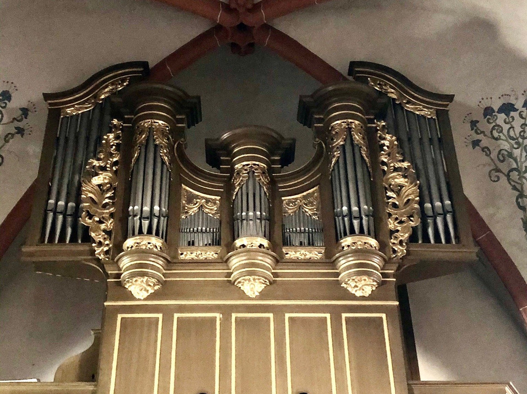 Katholische Pfarrkirche St. Remigius景点图片
