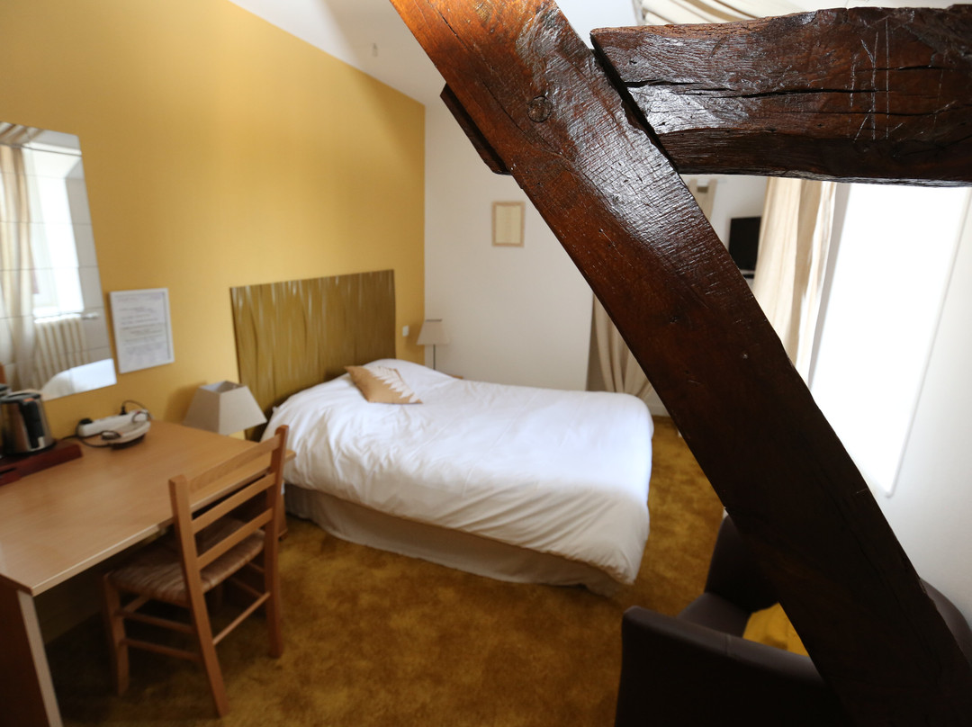 Hotel Restaurant La Goutte Noire主图