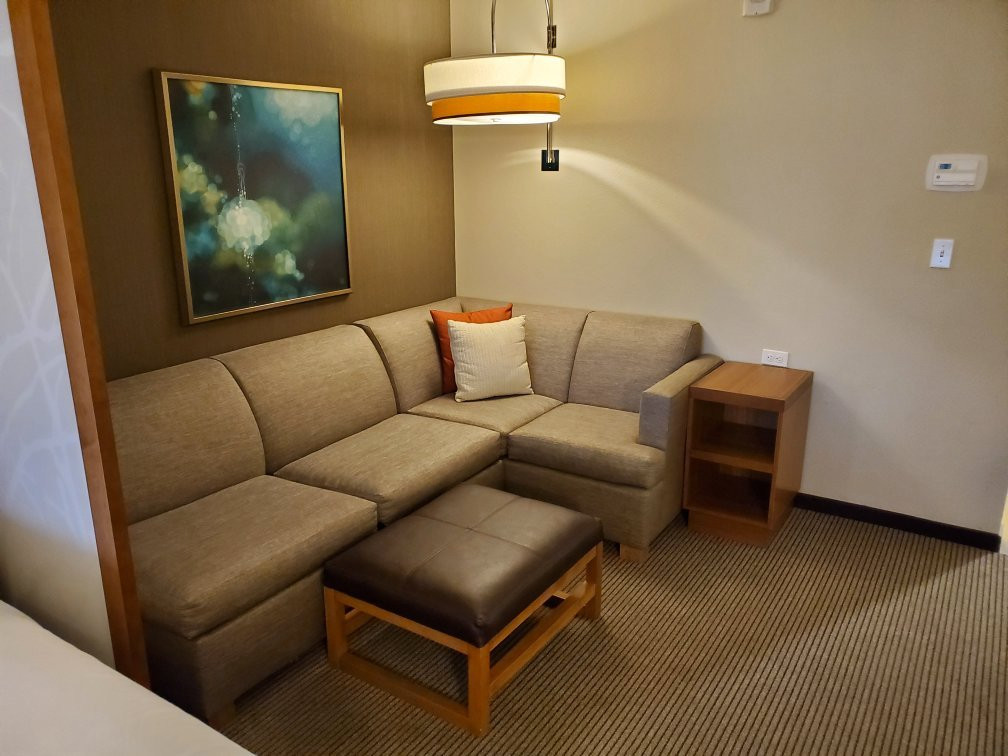 兰辛凯悦嘉轩酒店主图