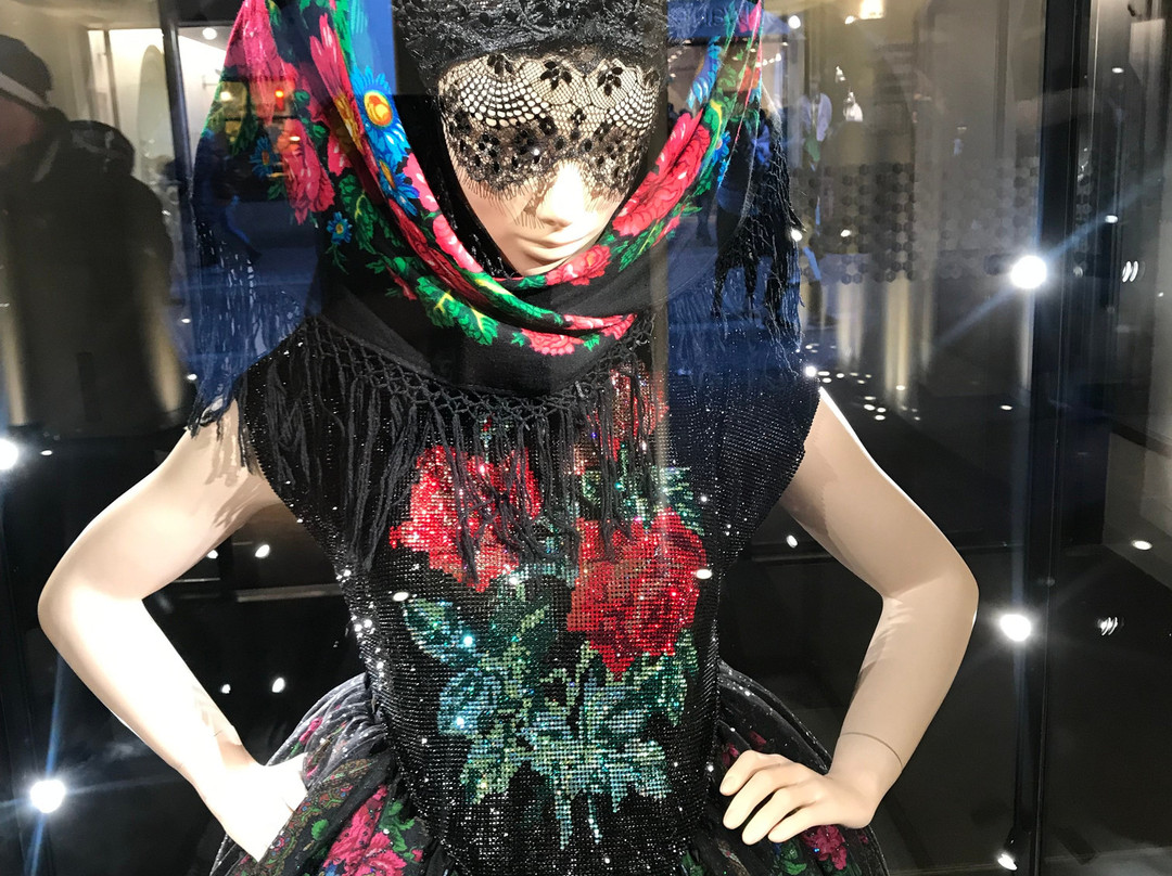 Swarovski Kristallwelten Store Innsbruck-茵斯布鲁克必去景点