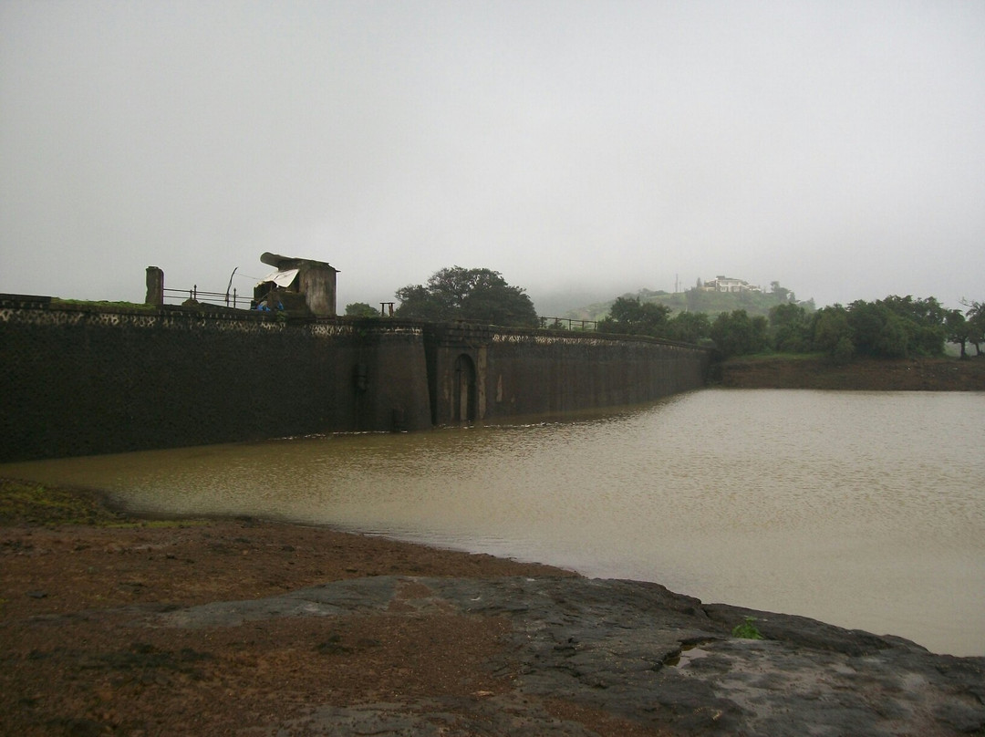 Tungarli Lake景点图片