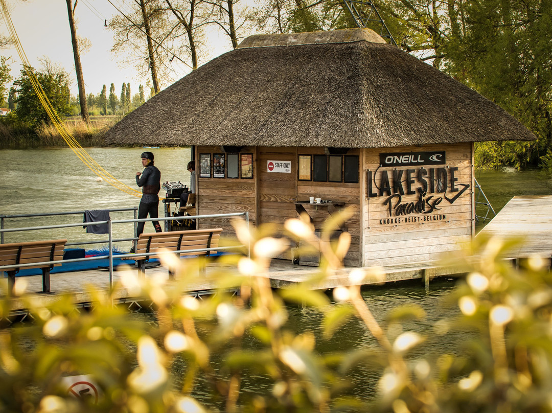 Lakeside Paradise Cable Park-克诺克－海斯特必去景点