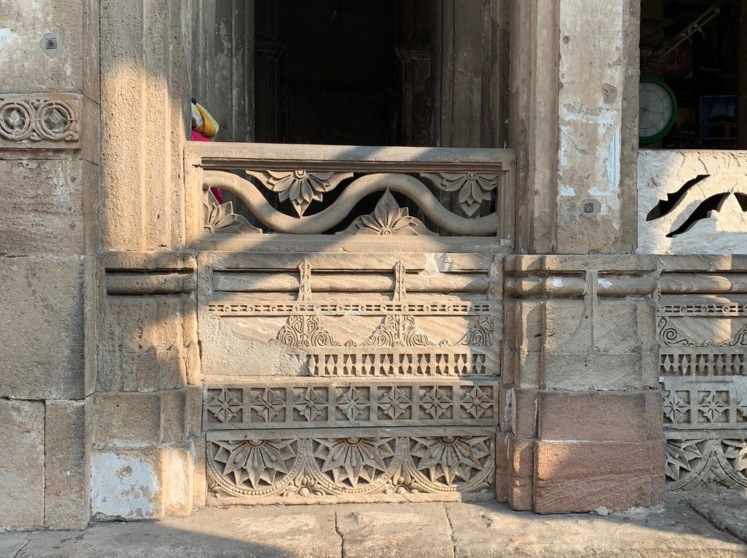 Ahmad Shah's Tomb景点图片