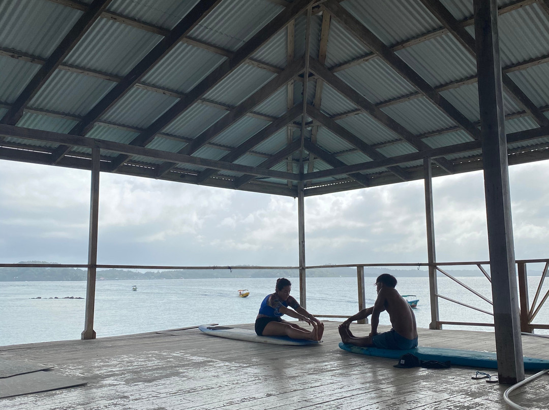 Escuela del Mar Surf School景点图片