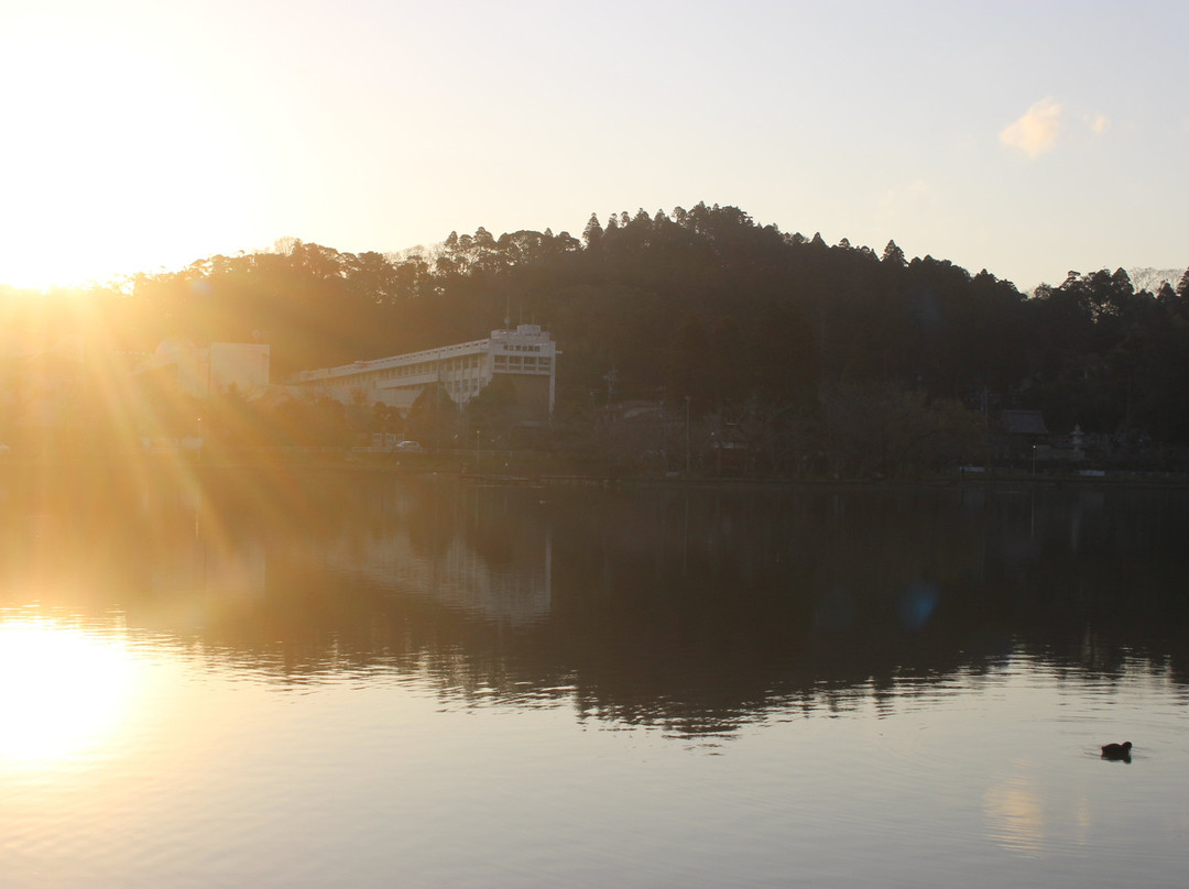 Lake Hakkaku景点图片