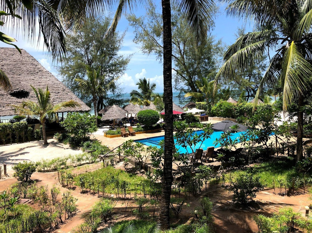 米查维日落湾度假酒店主图