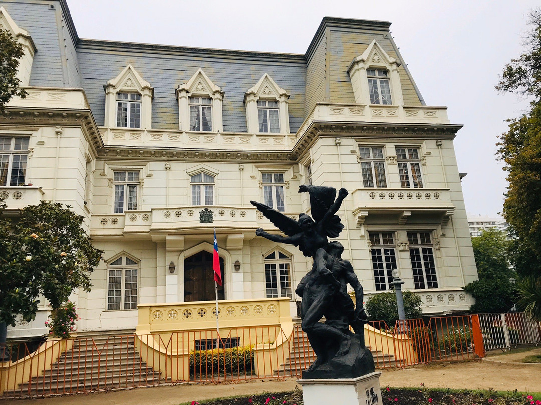 Palacio Carrasco-比尼亚德尔马必去景点