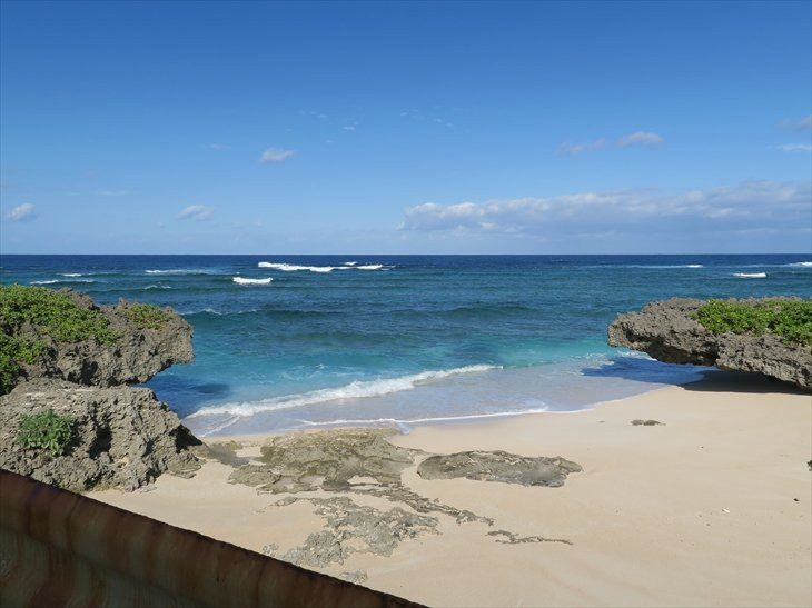 Shinaha Beach景点图片