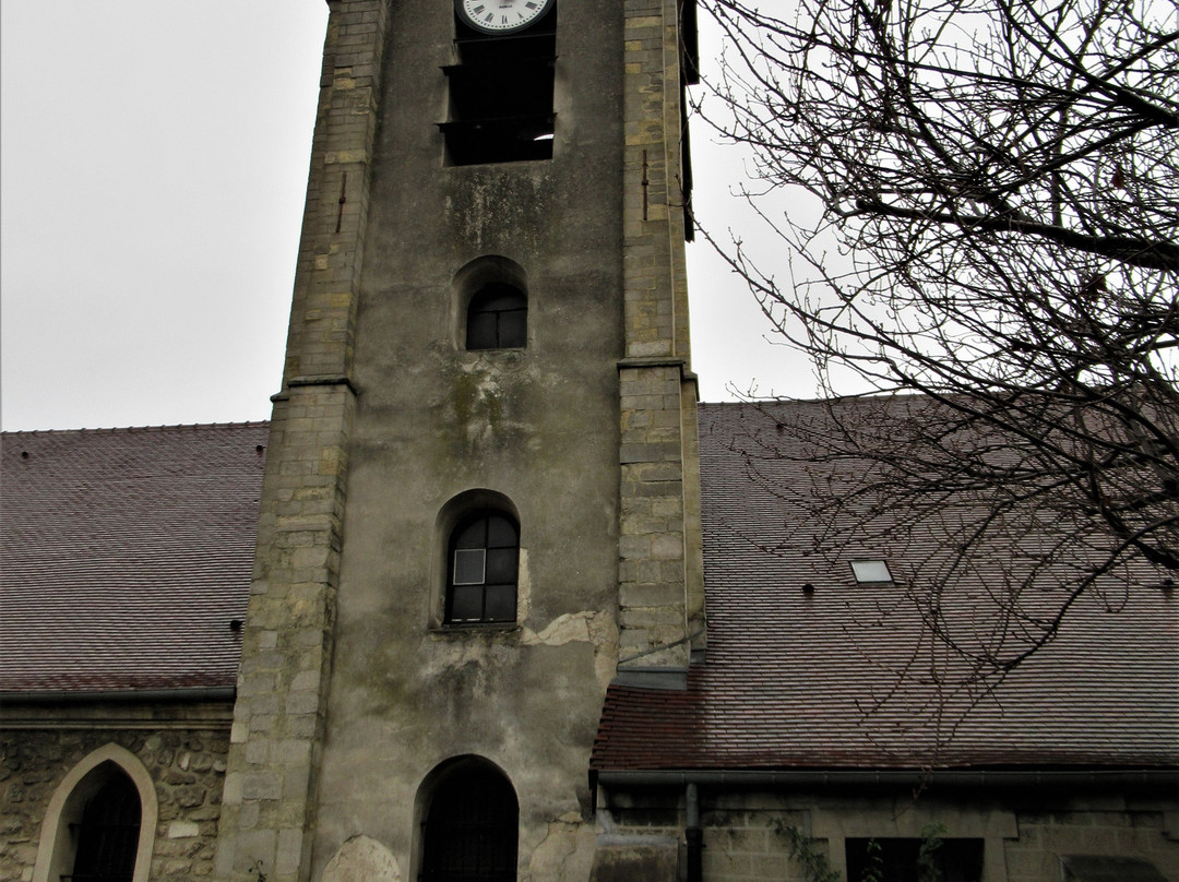 Eglise Saint Lucien-La Courneuve必去景点