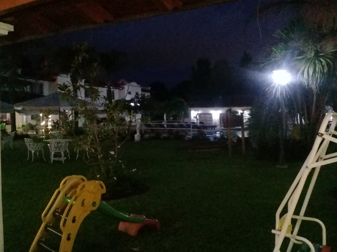 Garden House Hotel主图