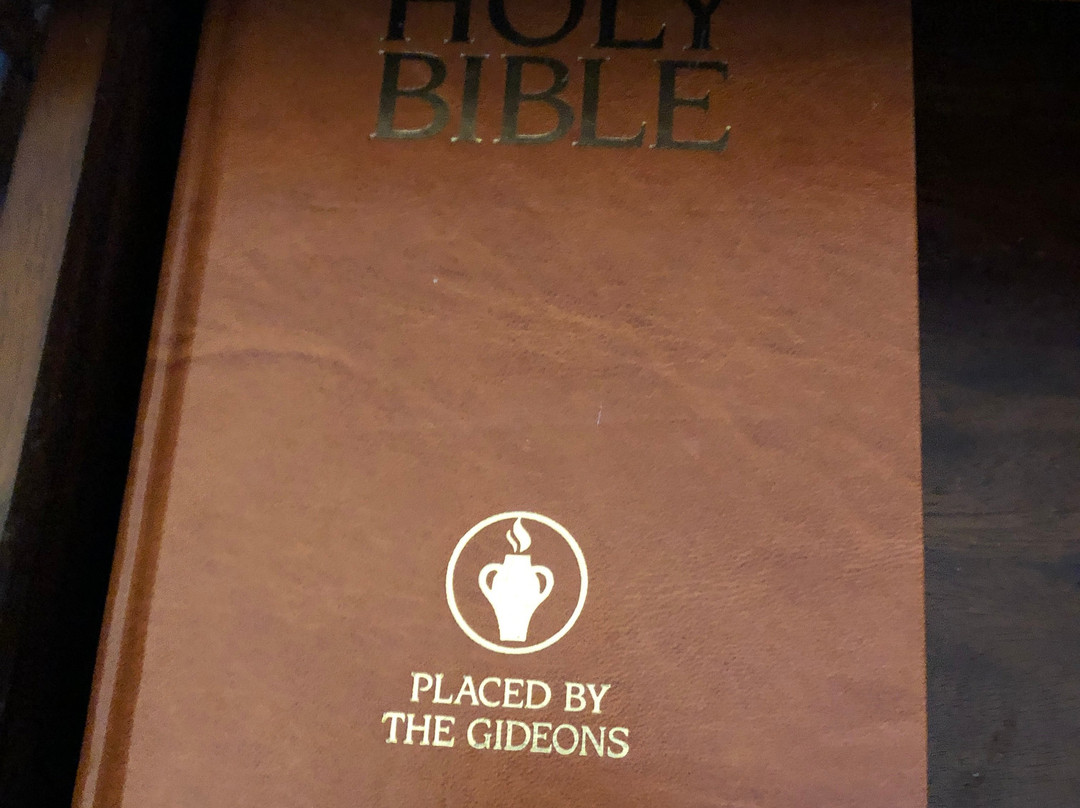 The Ken Bridge Hotel主图