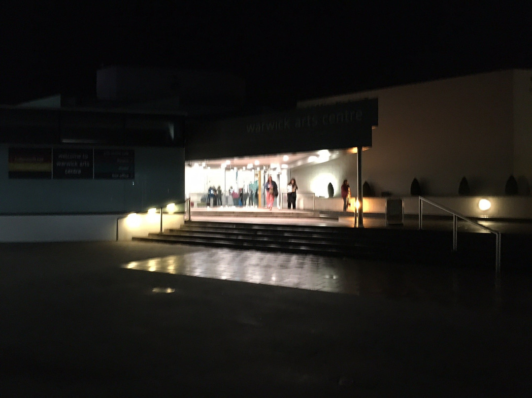 Warwick Arts Centre-考文垂必去景点