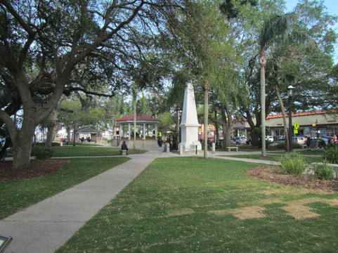 Plaza de la Constitucion-圣奥古斯丁必去景点