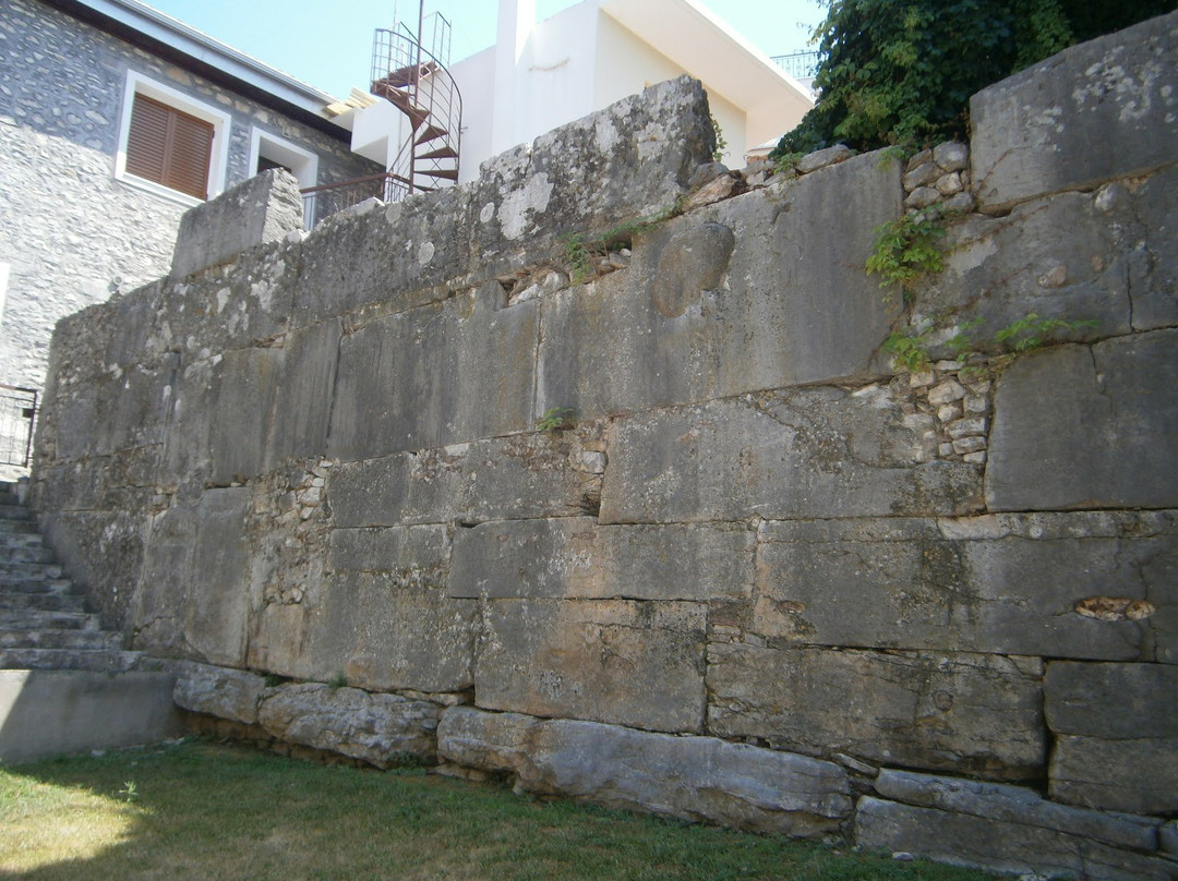 Fortification Walls of Ancient Ambracia景点图片