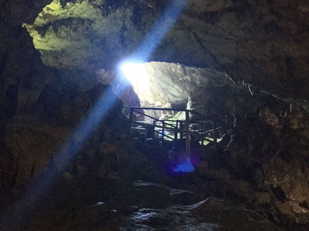 Dikteon Cave景点图片