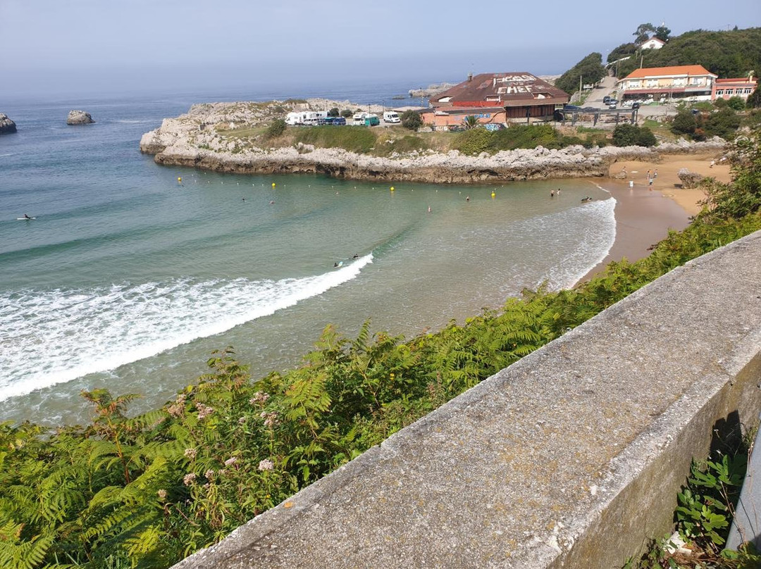 Playa Arenillas-Islares必去景点