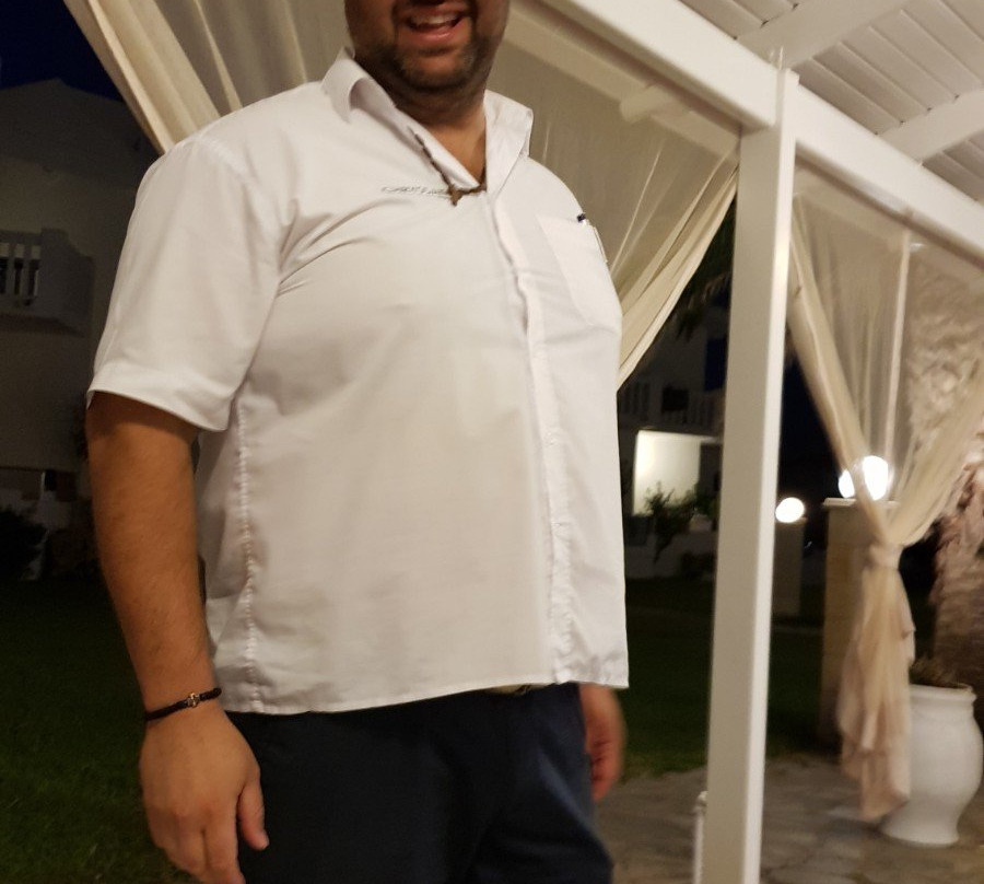 克里斯萨娜海滩酒店主图