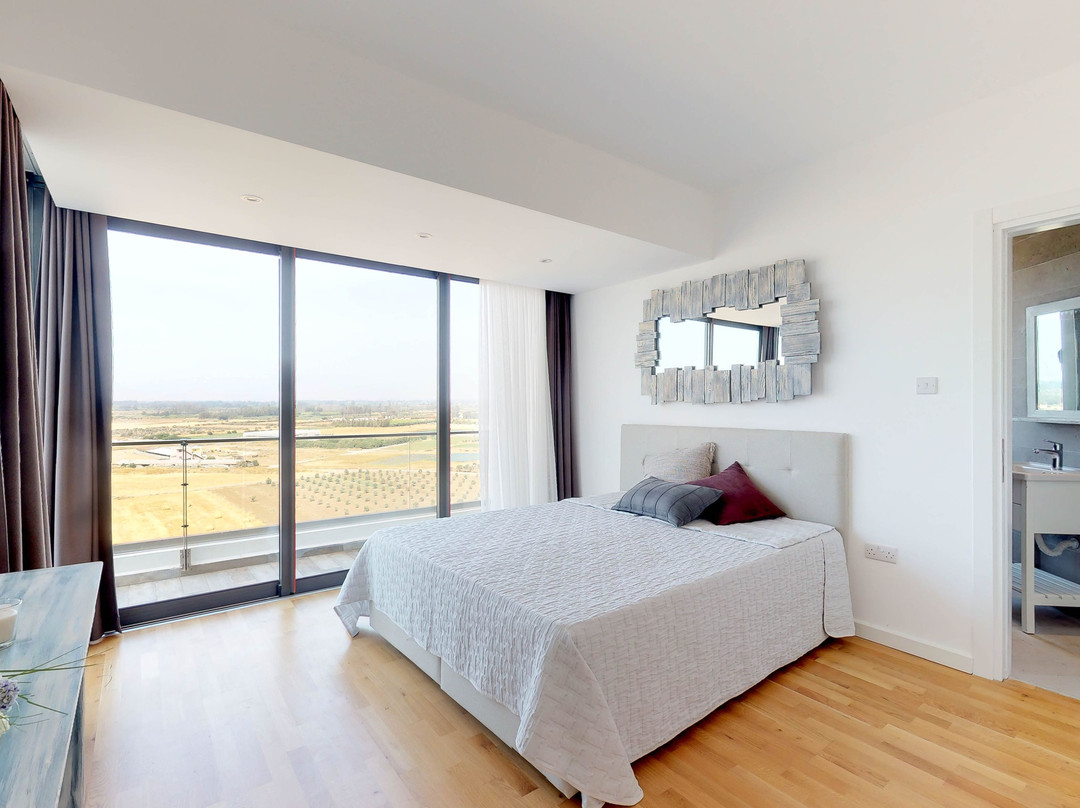 Aphrodite Beachfront Resort主图