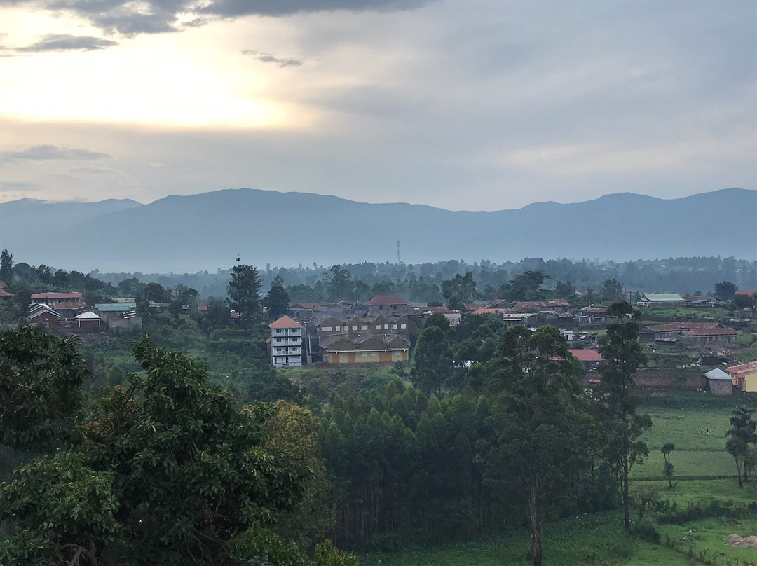 Reinah Tourist Hotel主图