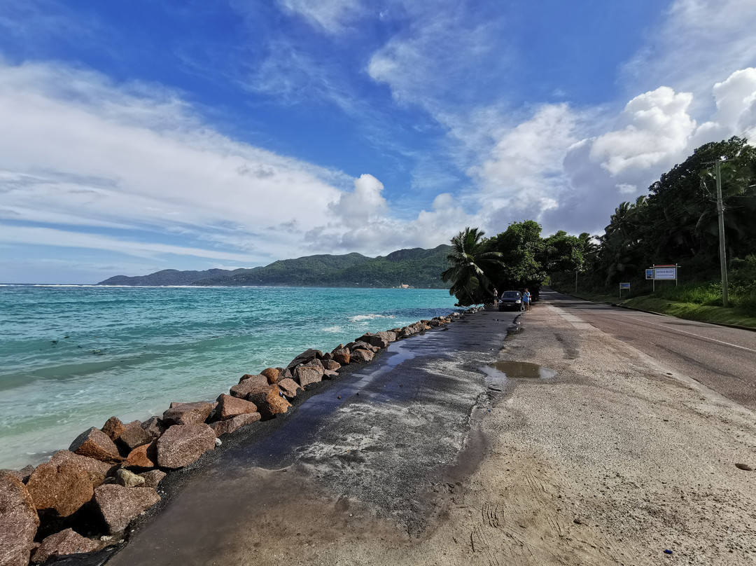 Anse Royale beach景点图片