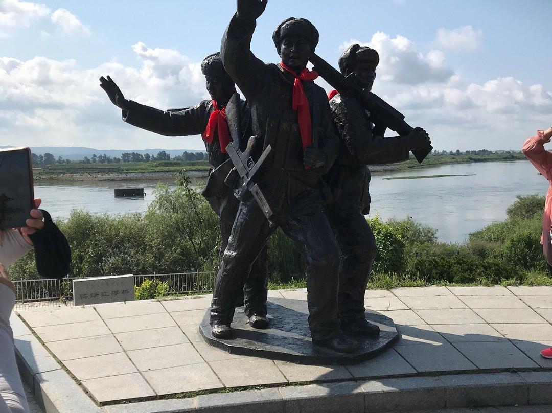 丹东中朝边境-丹东市必去景点