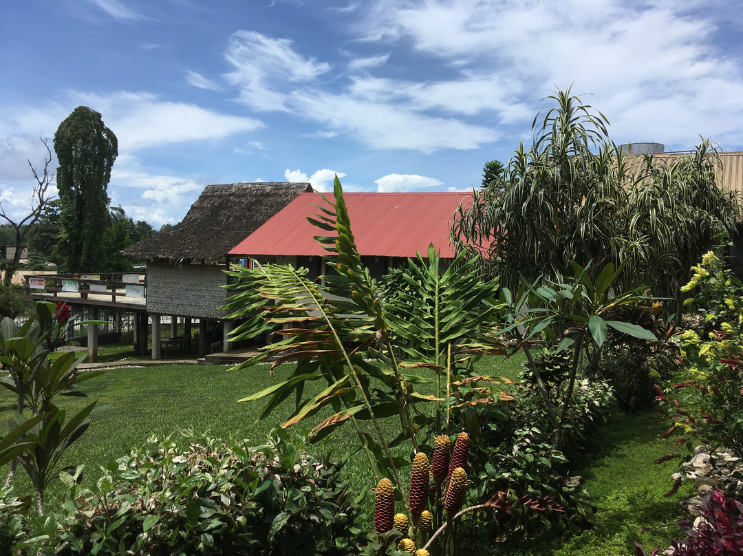 Auki Lodge