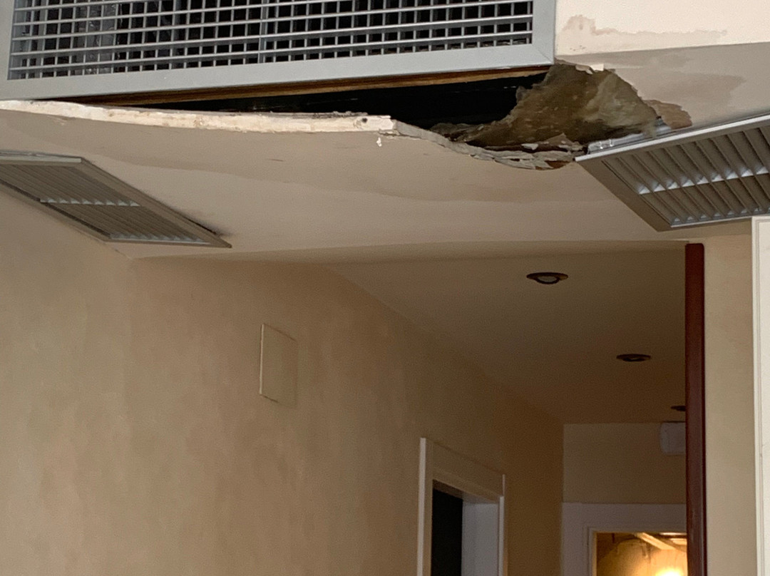 祖马拉贝酒店主图