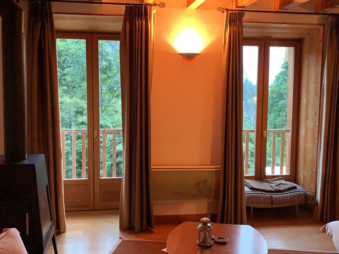 Chalet Lingayoni主图
