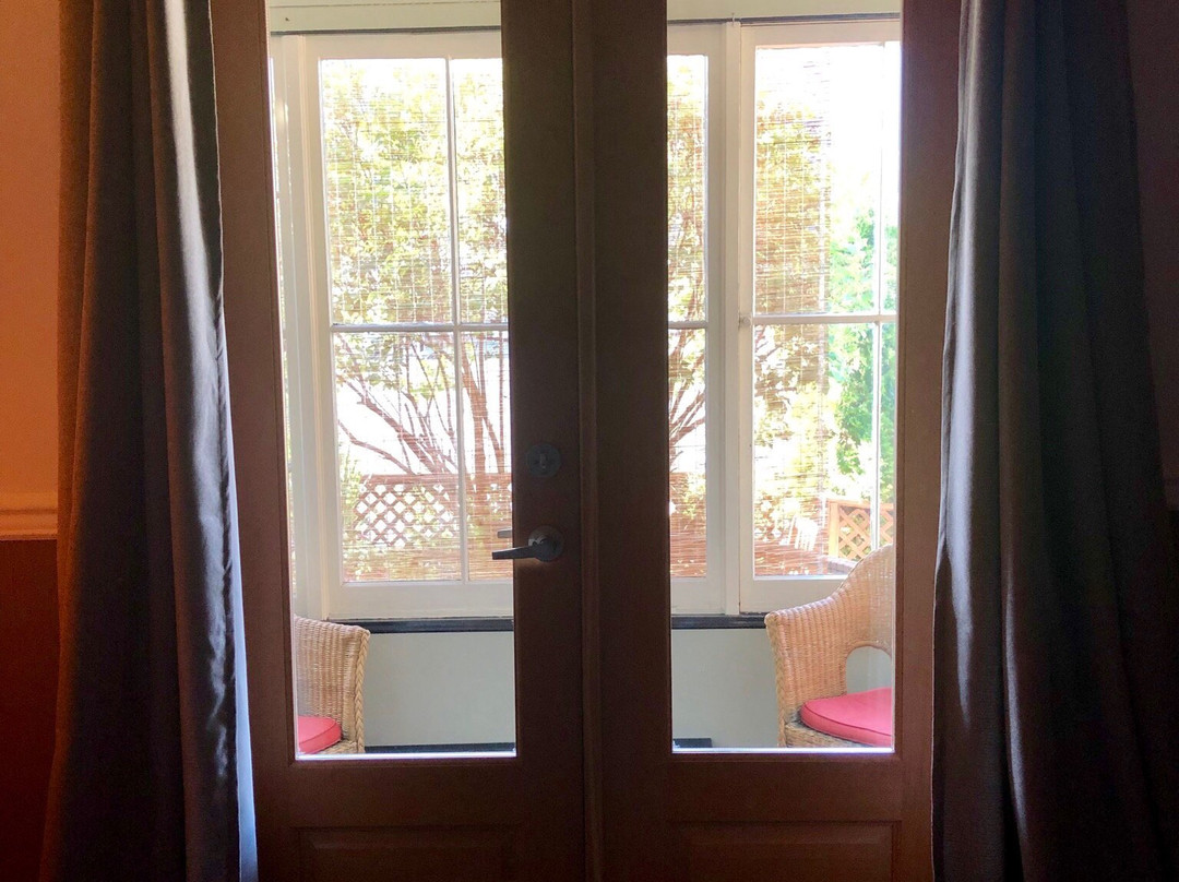 Cloudside Hotel主图