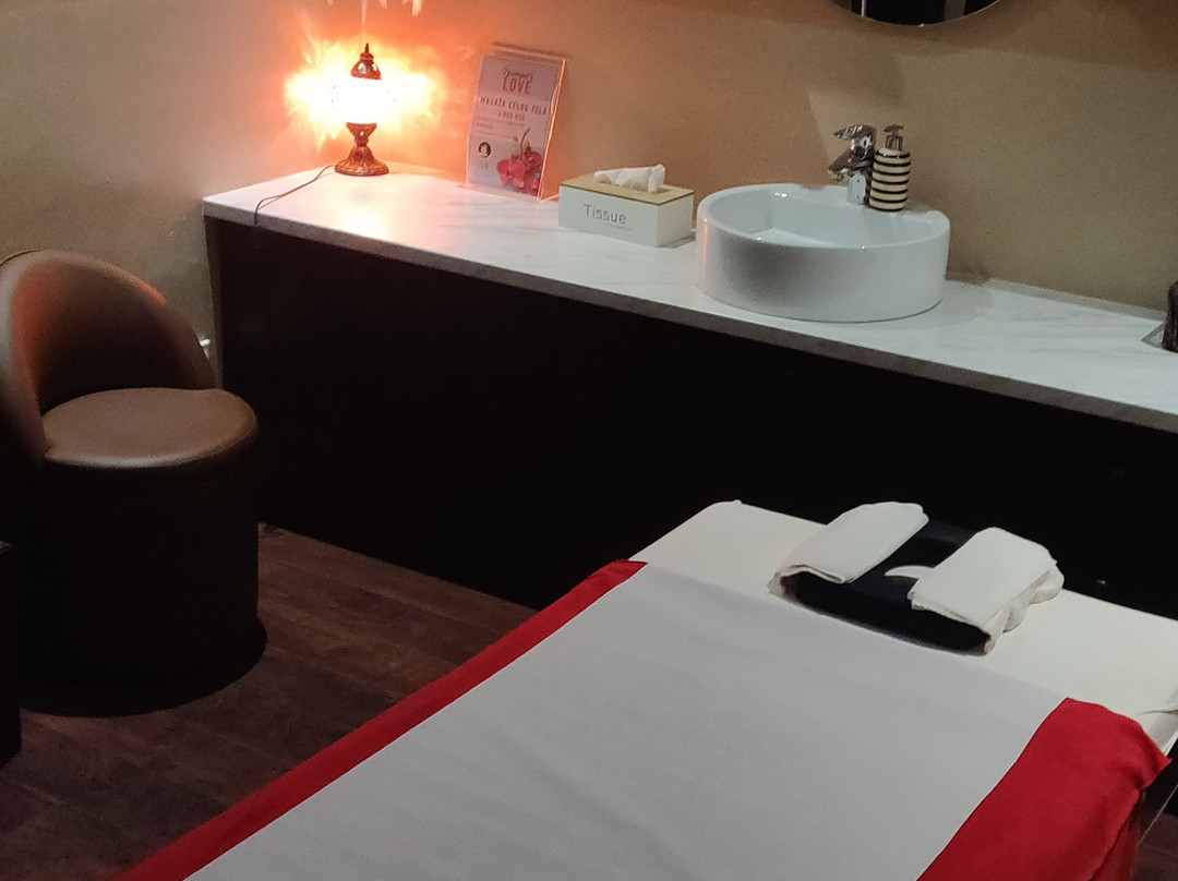 Massage center ZEN-Nis必去景点