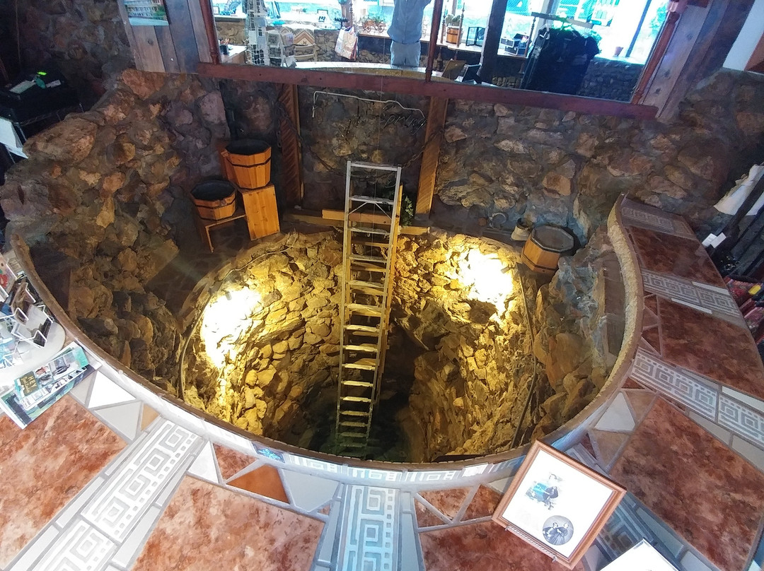 卡素洛克酒店主图