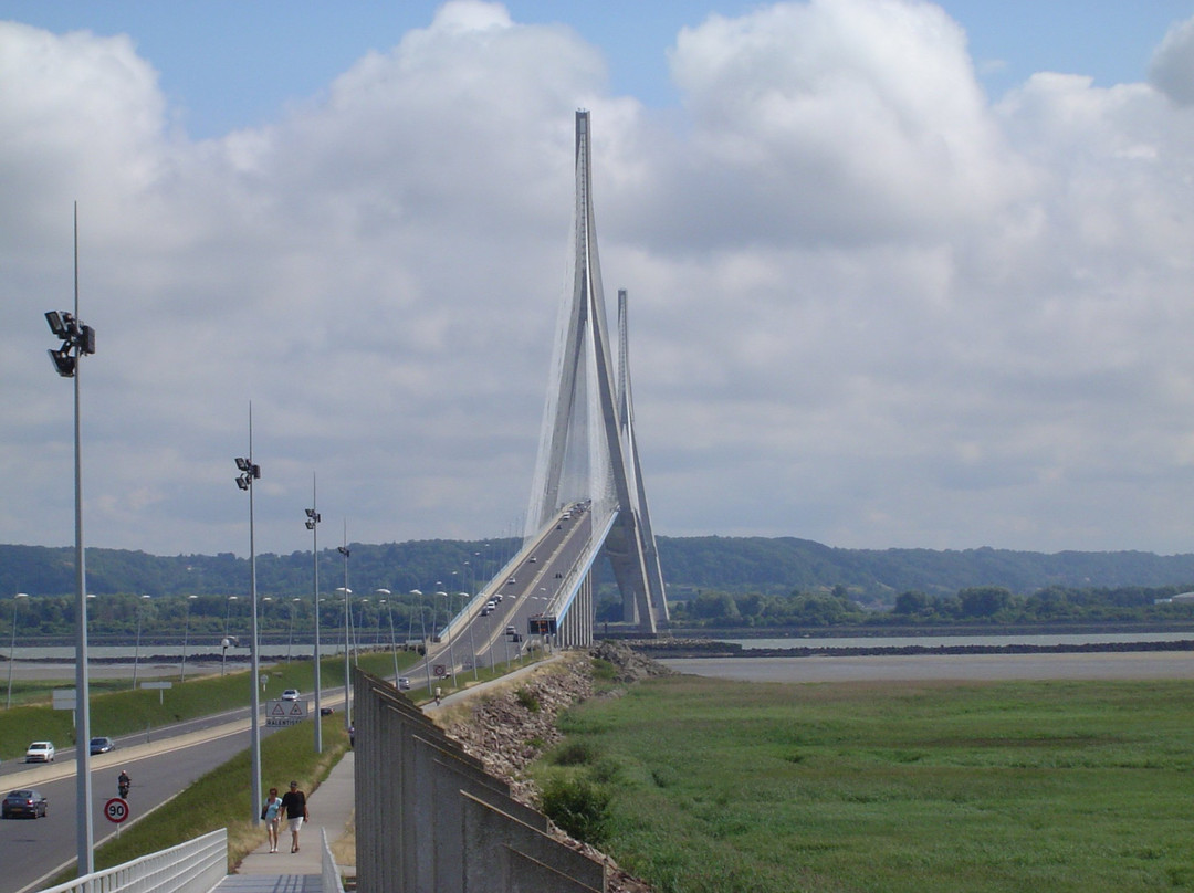 Pont de Normandie景点图片