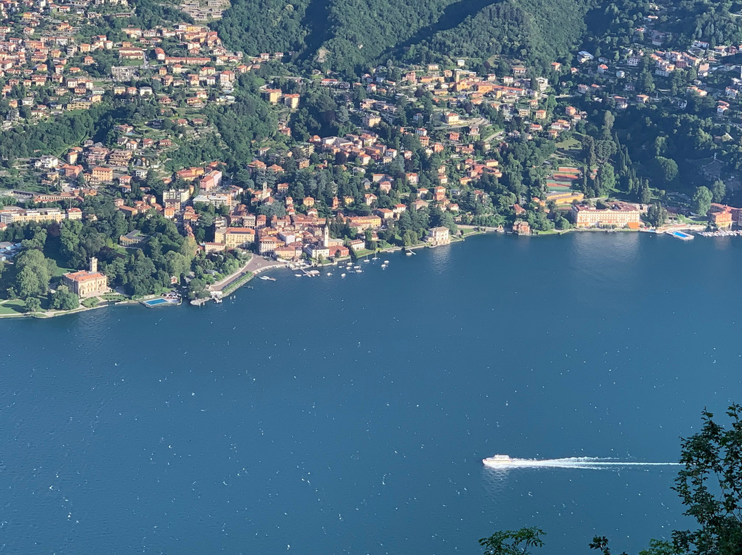 艾尔伯格帕拉堤索苏拉戈酒店主图