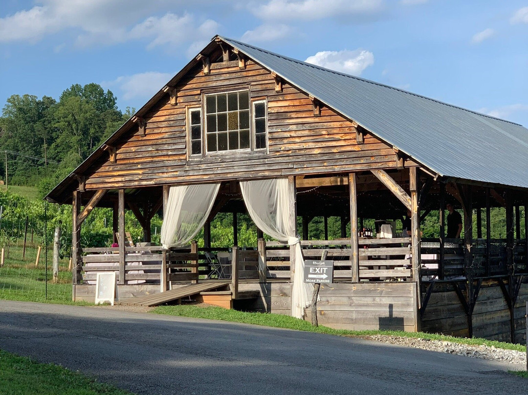 Elkin Creek Vineyard景点图片