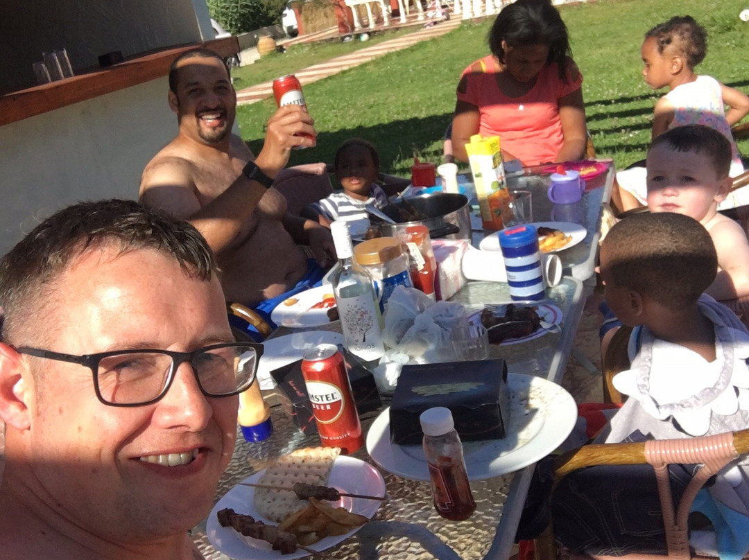 Haroula Apartments主图