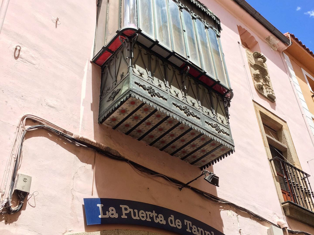 Libreria La Puerta de Tannhauser-Plasencia必去景点