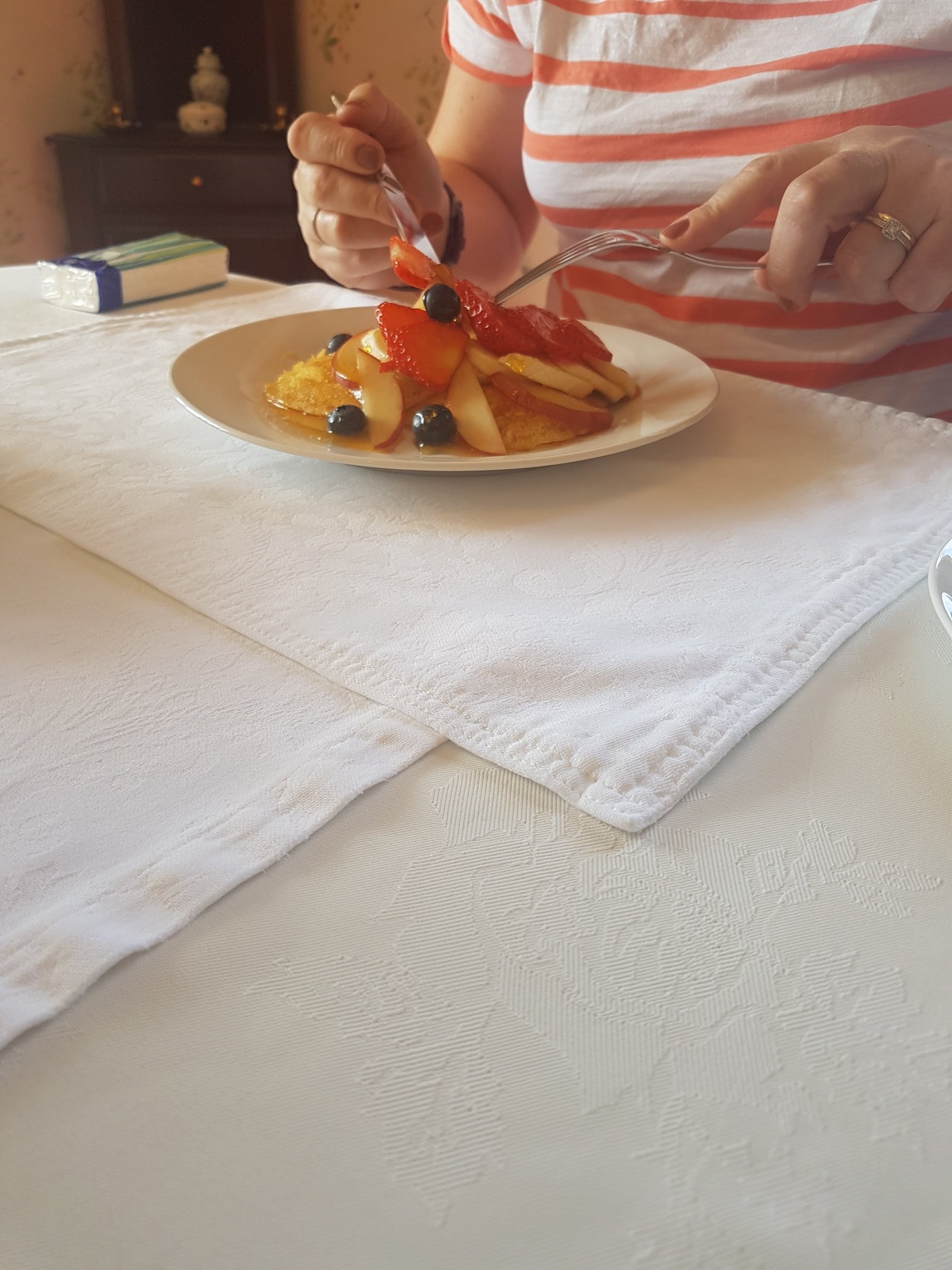 Upper Letton Farmhouse-餐饮
